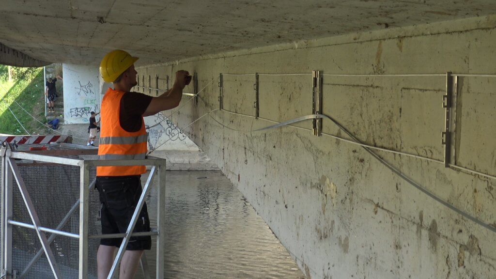 Oslavany bridge - installation